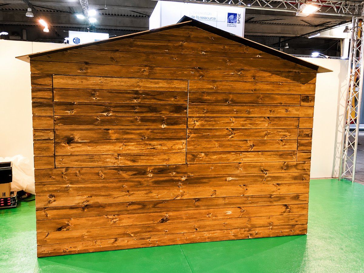 Klassische Holzhütte 3×2 m, verschließbar
